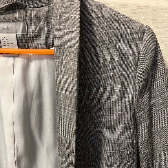 H&M blazer - Picture 5 of 6
